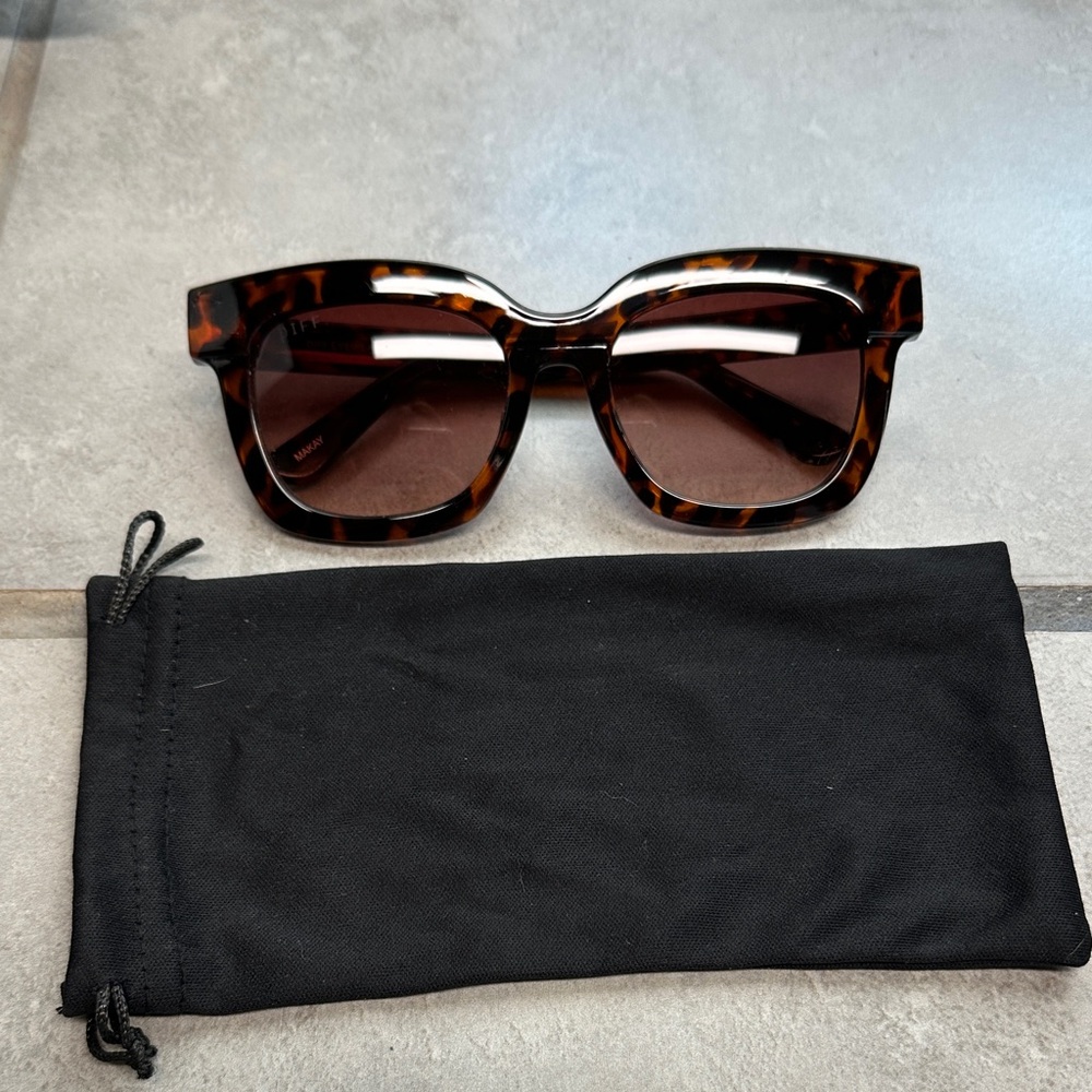 Diff Eyewear Makay Tortoise Shell Sunglasses - image 1